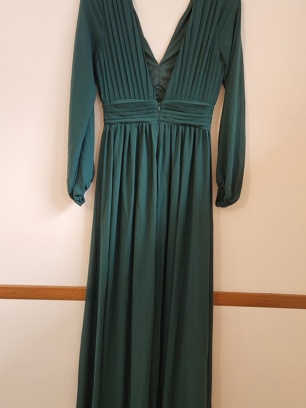Elegant Deep Green Long Sleeve Maxi Dress